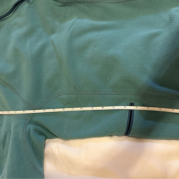 NWOT Arcteryx polyester 1/2 neck fleece - Picture 7 of 9